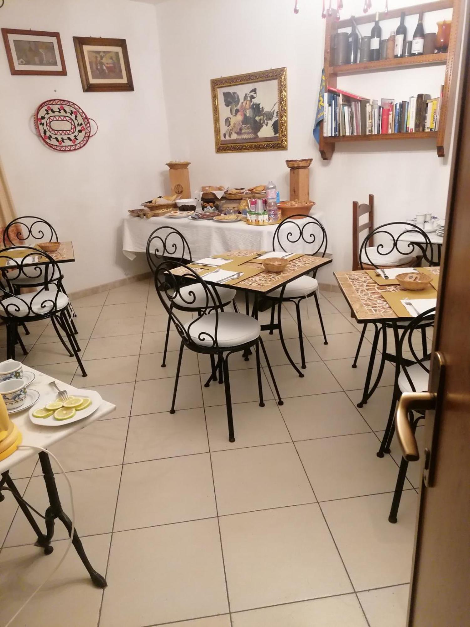 Villanova Monteleone Affitta Camere Casa Delle Rose מראה חיצוני תמונה
